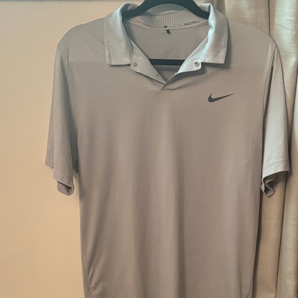 Nike Men's Gray Polo Shirt